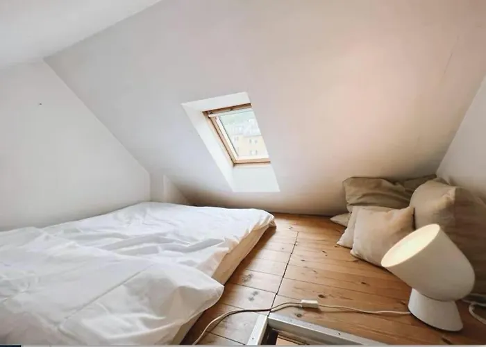 Apartament With Loft & Window Balcony, Free Parking Bergen